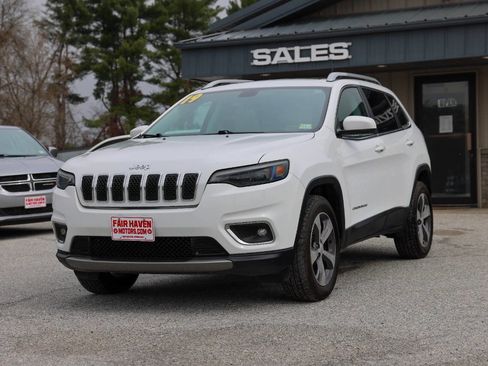 Used 2019 Jeep Cherokee Limited image 1