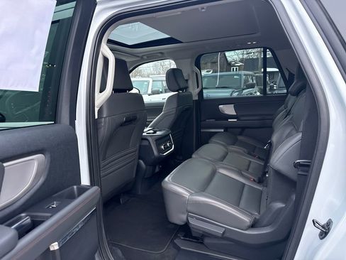 Used 2025 Ford Expedition Max Active image 19