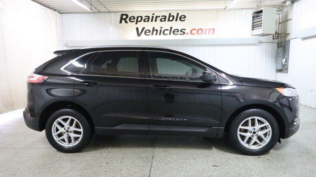 Used 2022 Ford Edge SEL w/ Convenience Package AWD/4WD image 4