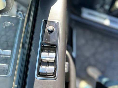 Used 2021 Land Rover Range Rover SV Autobiography Dynamic image 18