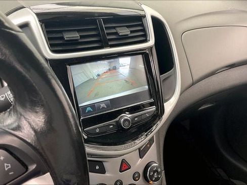 Used 2017 Chevrolet Sonic Premier FWD image 27