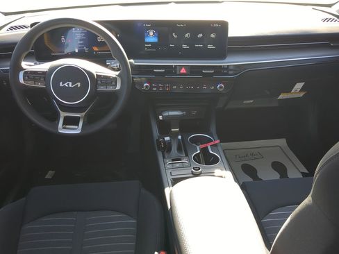 New 2026 Kia K5 LXS image 12