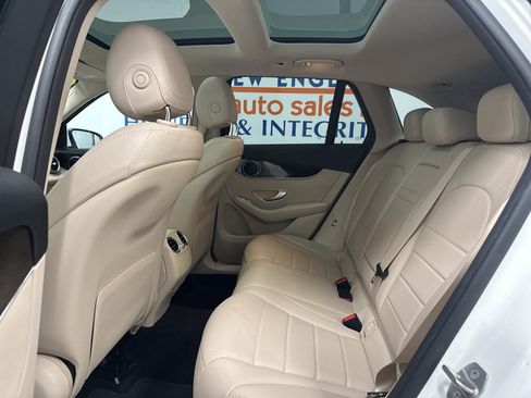Used 2018 Mercedes-Benz GLC 300 4MATIC image 13