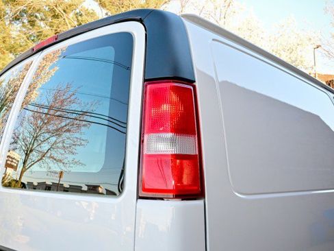 Used 2024 GMC Savana 2500 w/ Driver Convenience Package image 33