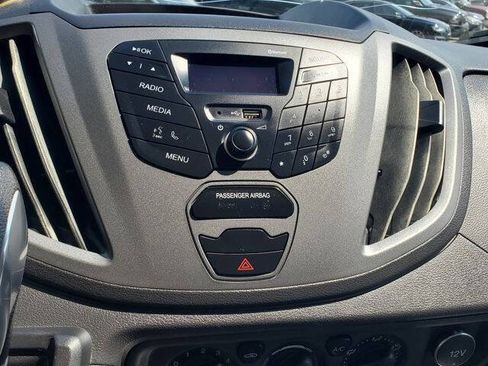 Used 2018 Ford Transit 150 130 Low Roof RWD image 25