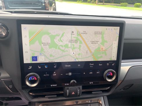 Used 2025 Lexus GX 550 w/ Accessory Package (2T) AWD/4WD image 17