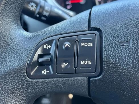 Used 2015 Kia Sportage LX image 19