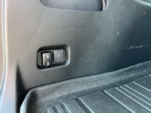 Used 2023 Ford Edge SEL w/ Convenience Package AWD/4WD image 6