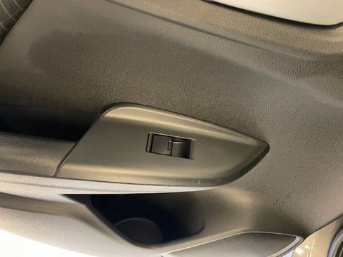 Used 2018 Honda Fit EX image 9