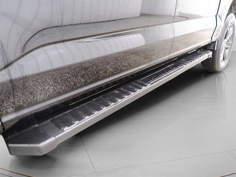 Used 2022 Ford F150 Lariat w/ Equipment Group 502A High image 42