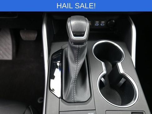 Used 2023 Toyota Highlander XSE image 25