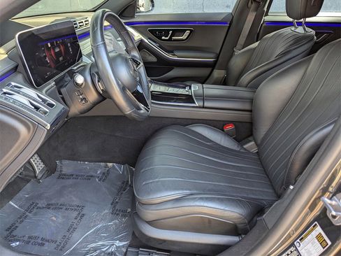 Used 2022 Mercedes-Benz S 580 S 580 w/ AMG Line Package image 10