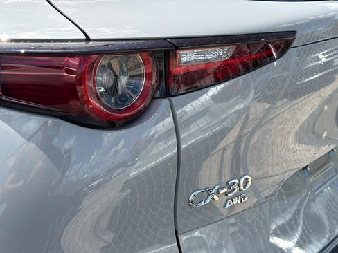 Certified 2025 MAZDA CX-30 AWD 2.5 S w/ Select Sport Pkg image 6