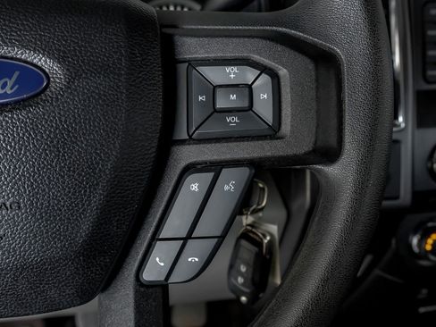 Used 2016 Ford F150 XLT RWD image 17