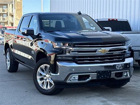 Used 2019 Chevrolet Silverado 1500 LTZ w/ LTZ Texas Edition image 2