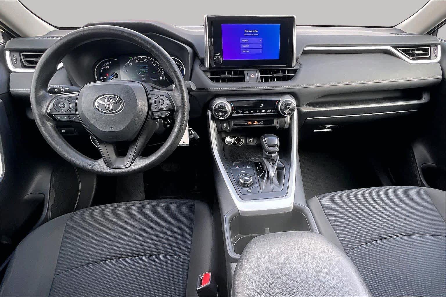 Used 2024 Toyota RAV4 LE AWD/4WD image 13