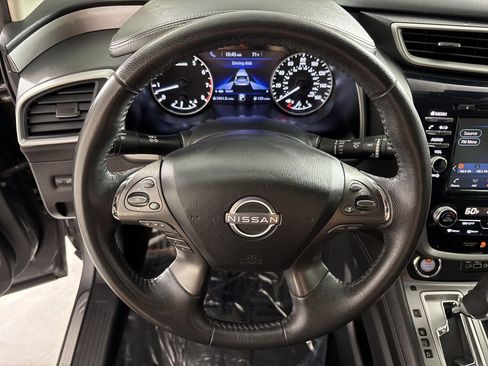Used 2023 Nissan Murano SV FWD image 24