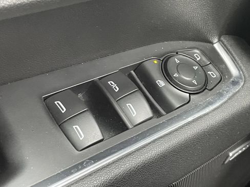 Used 2025 GMC Sierra 1500 Elevation w/ Elevation Premium Package image 16