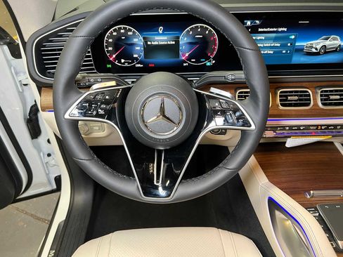 New 2026 Mercedes-Benz GLE 450 4MATIC image 25