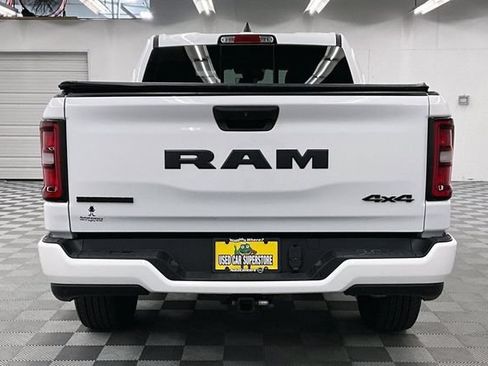 Used 2025 RAM 1500 Big Horn AWD/4WD image 5