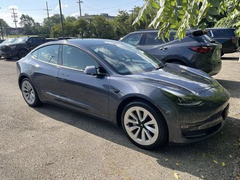Used 2022 Tesla Model 3 RWD image 13