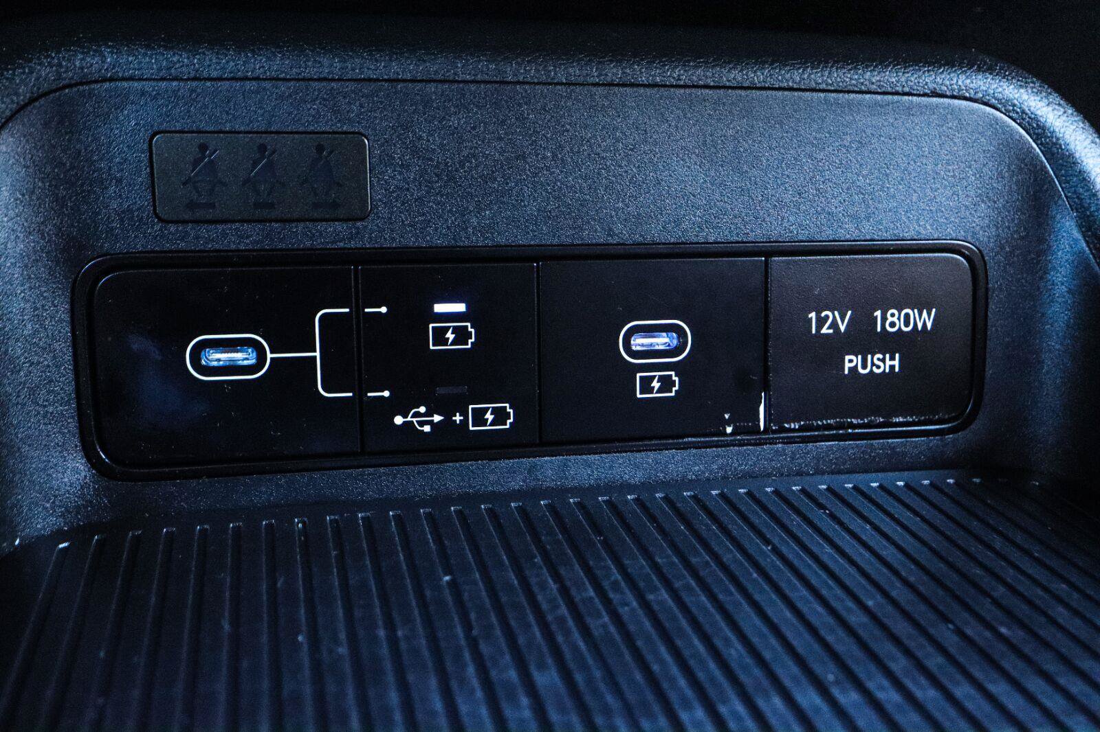 Used 2024 Hyundai Kona SEL AWD/4WD image 10