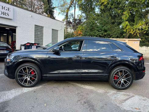 Used 2021 Audi Q8 Premium Plus w/ Premium Plus Package image 4