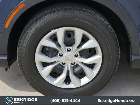 Used 2024 Honda CR-V LX image 12