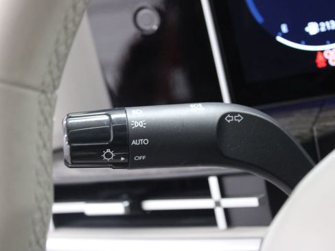 Used 2024 Hyundai Santa Fe Limited image 36