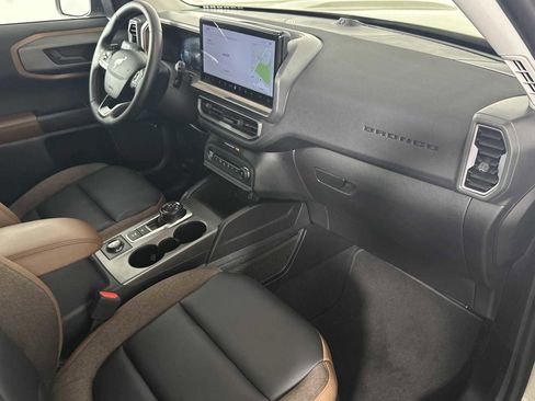 Used 2025 Ford Bronco Sport Outer Banks w/ Outer Banks Tech Package+ AWD/4WD image 22