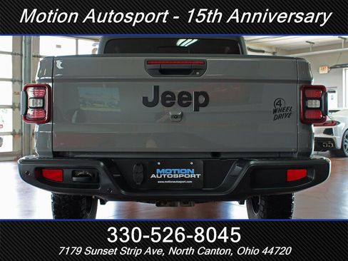 Used 2021 Jeep Gladiator Sport AWD/4WD image 6