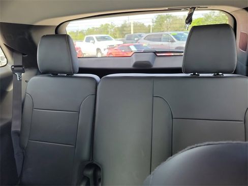 Used 2019 Chevrolet Traverse Premier w/ Driver Confidence II Package image 11