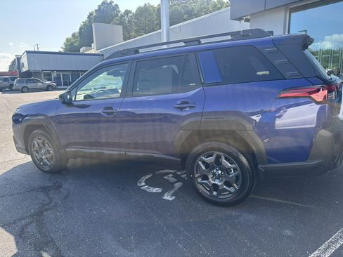 New 2026 Subaru Outback Premium AWD/4WD image 2