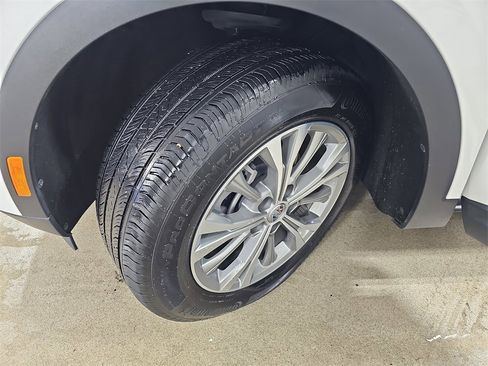 Certified 2023 Buick Envision Preferred image 38