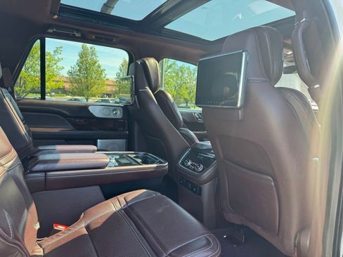 Used 2019 Lincoln Navigator L Black Label w/ Cargo Package image 14