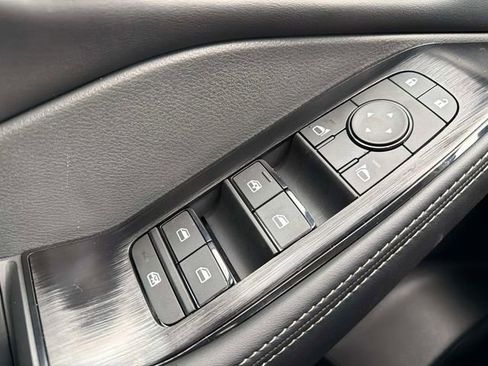 New 2026 Nissan Rogue SV w/ Cold Weather Package AWD/4WD image 12