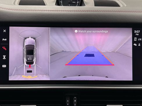 Used 2023 Porsche Cayenne GTS image 38