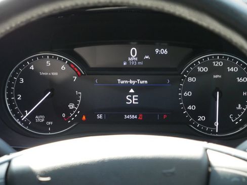 Used 2022 Cadillac XT5 Premium Luxury FWD image 21