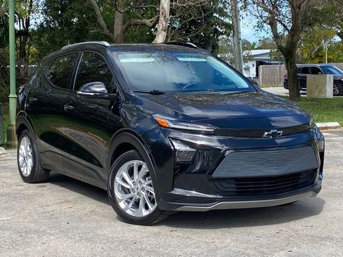 Used 2022 Chevrolet Bolt EUV LT image 4