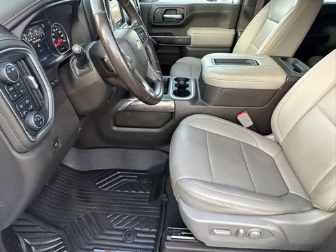 Used 2021 Chevrolet Silverado 2500 LTZ image 6