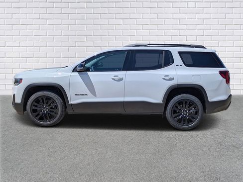 Used 2023 GMC Acadia SLE w/ Elevation Edition FWD image 2