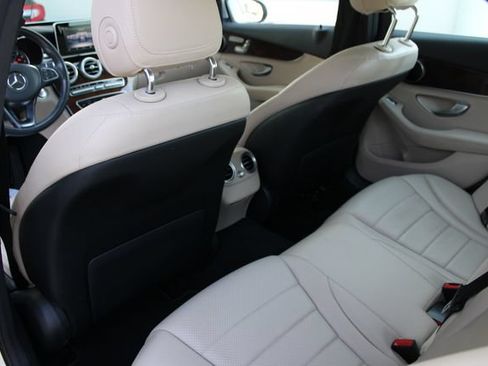 Used 2016 Mercedes-Benz C 300 Sedan image 20