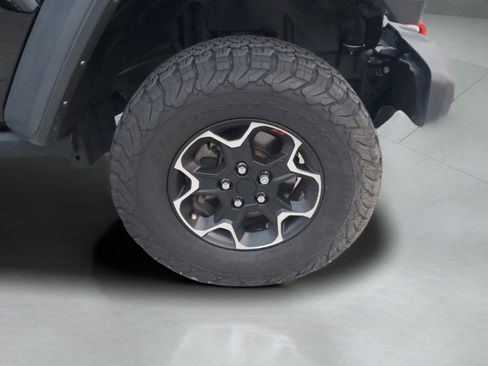 Certified 2023 Jeep Wrangler Rubicon image 30