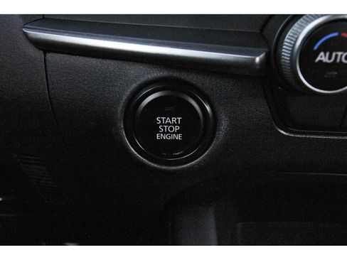 Used 2025 MAZDA MAZDA3 s Sport FWD image 26