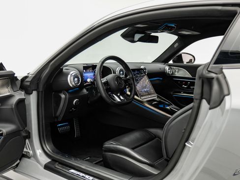 Used 2024 Mercedes-Benz AMG GT 55 image 41