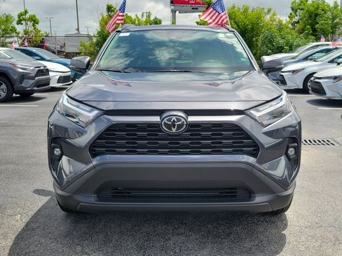 Used 2025 Toyota RAV4 XLE Premium AWD/4WD image 4