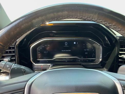 Used 2023 GMC Sierra 1500 SLT w/ SLT Premium Package RWD image 28