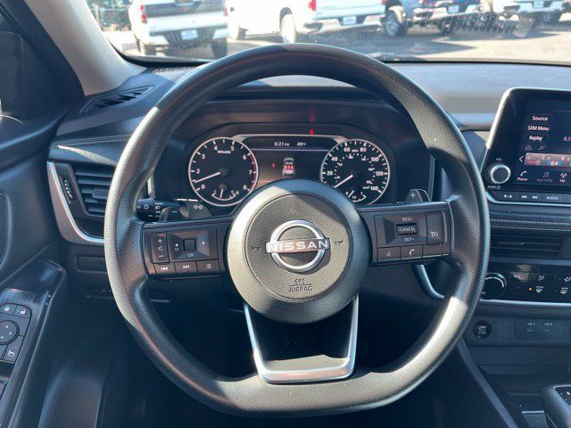 Used 2024 Nissan Rogue S AWD/4WD image 32