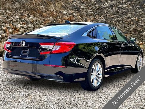 Used 2019 Honda Accord LX image 2