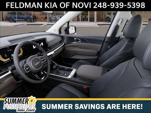 New 2026 Kia Carnival FWD image 17